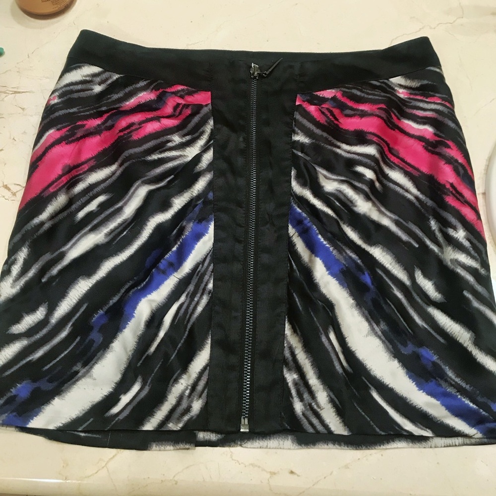 Bebe Skirt